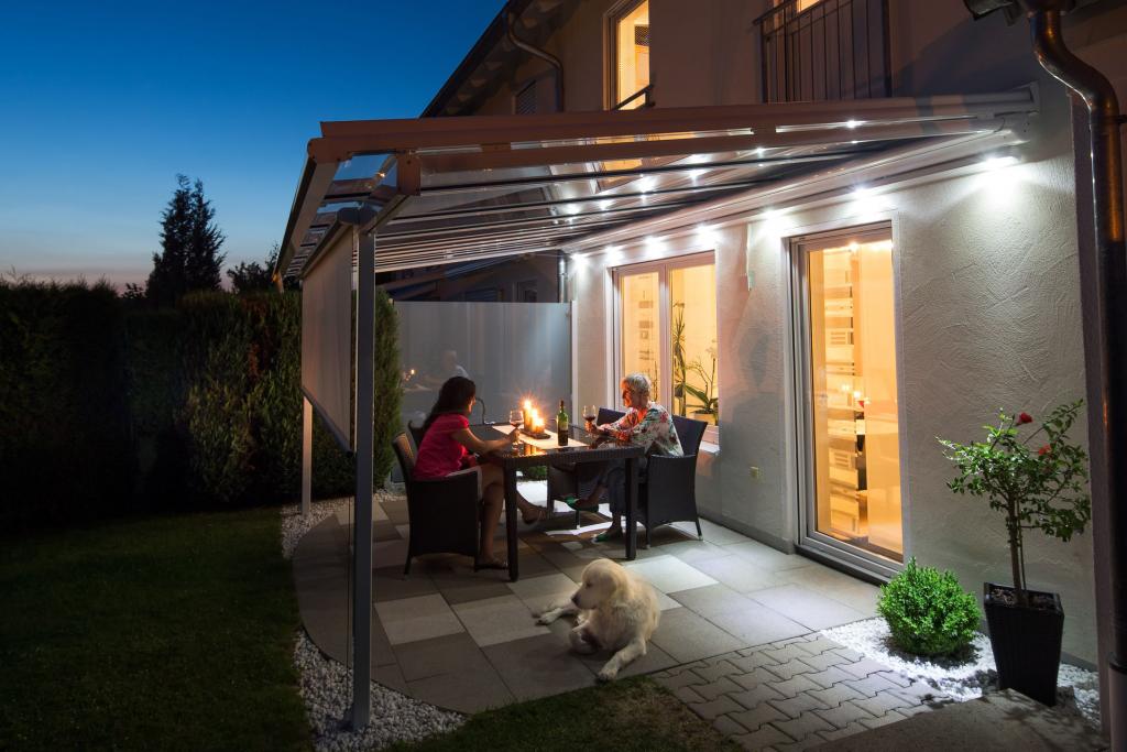 Terrassendach LED Beleuchtung - Schatteria - Ihr Terrassendachexperte